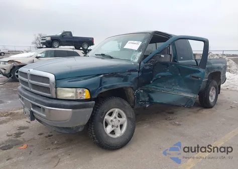 1996 Dodge Ram 1500 из США, поврежденный, VIN 3B7HF13Y9TG141738